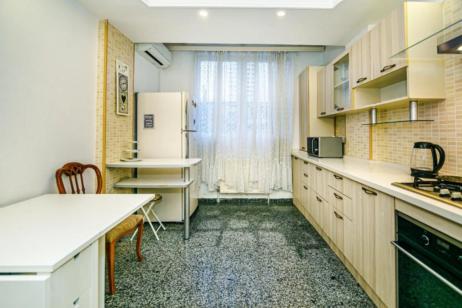 Apartment Freedom Square Baku