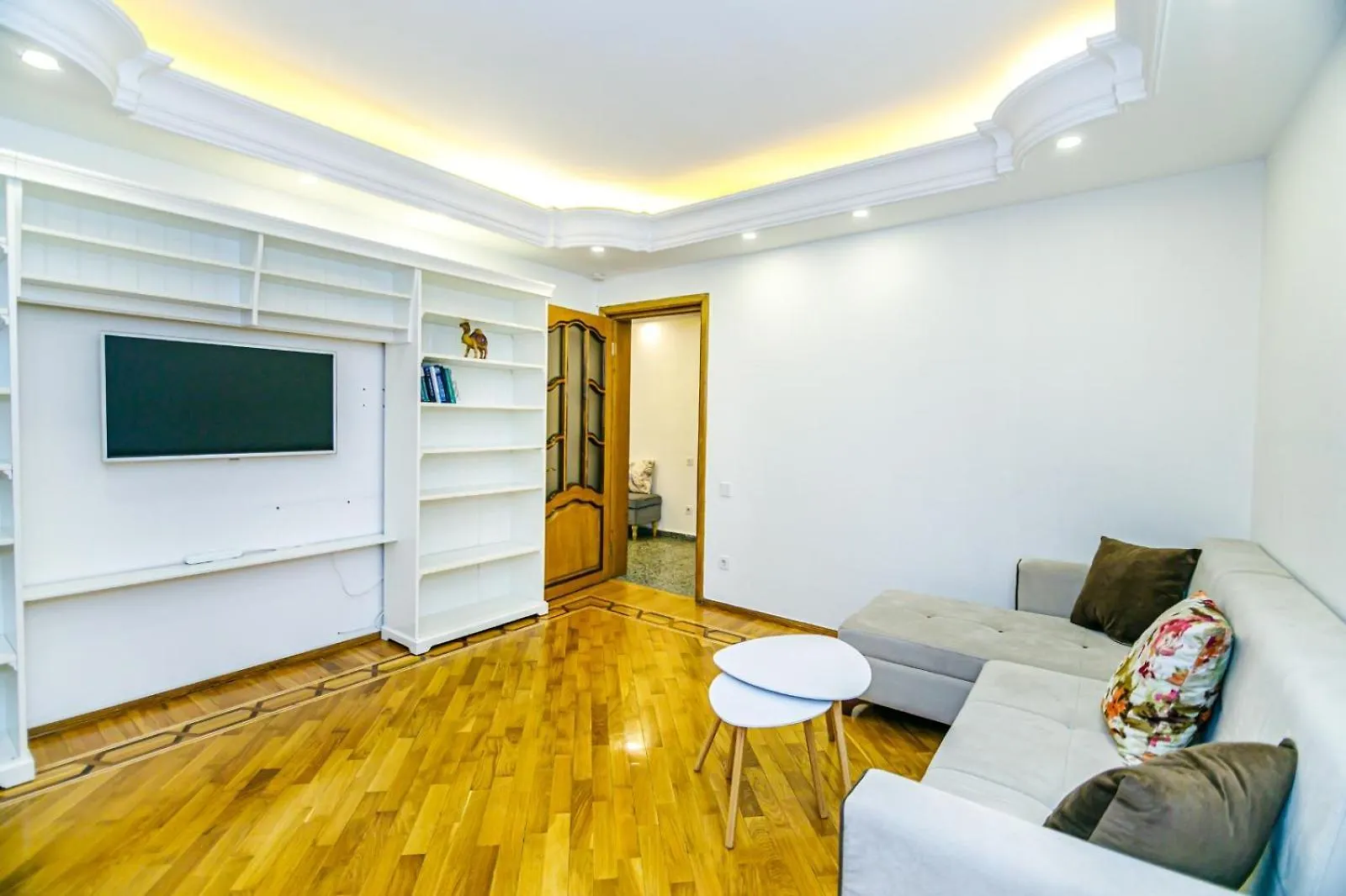 Apartment Freedom Square Baku