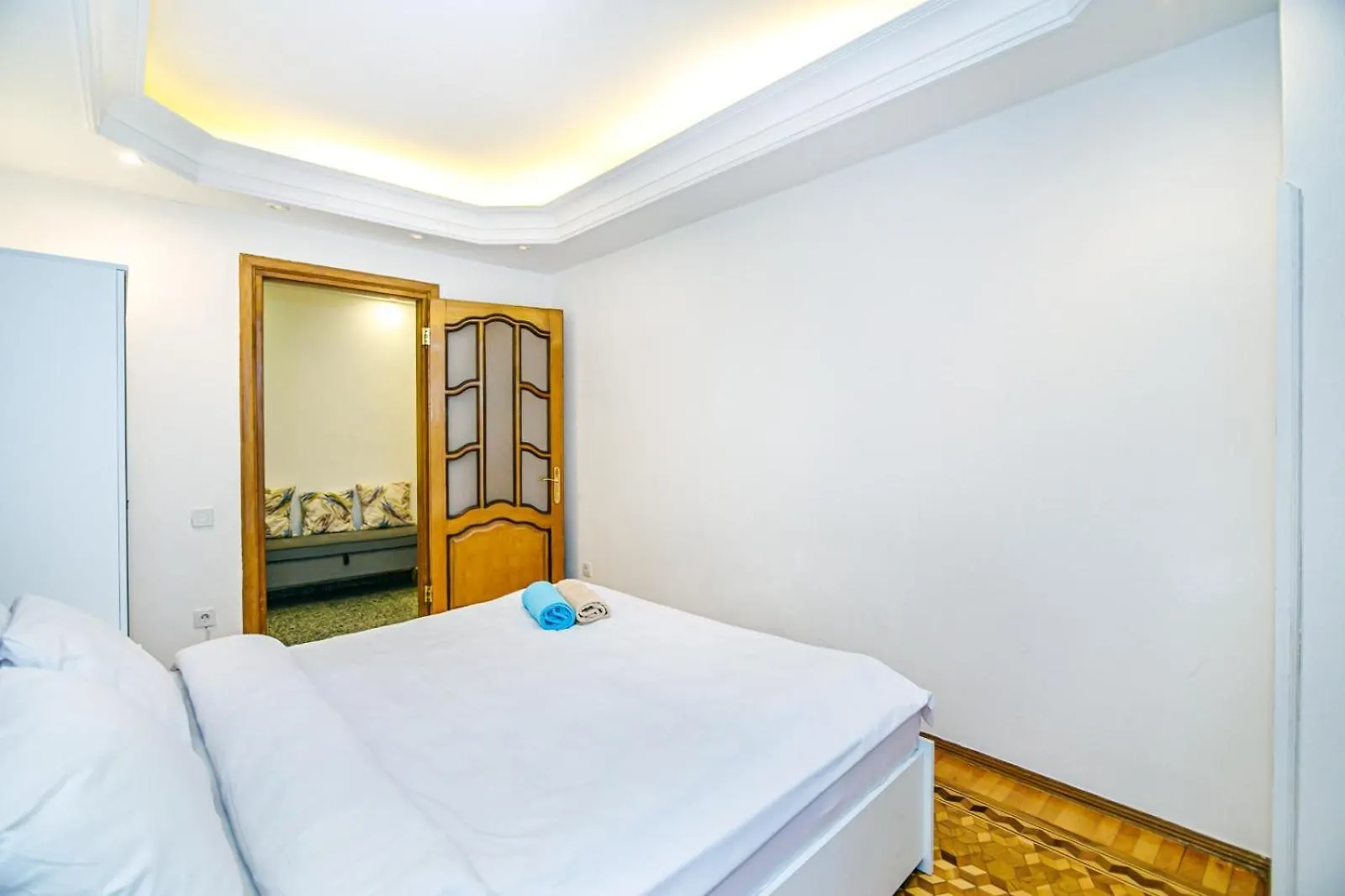 Apartment Freedom Square Baku